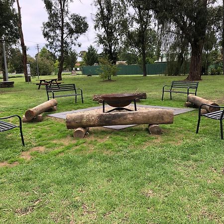 Armidale Tourist Park Hotell Eksteriør bilde